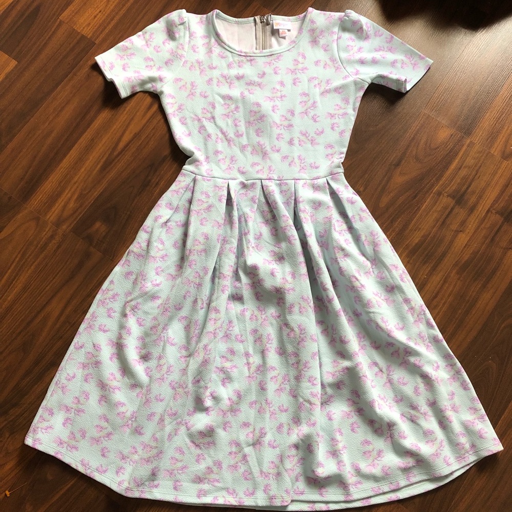 LuLaRoe Amelia dress Size XS